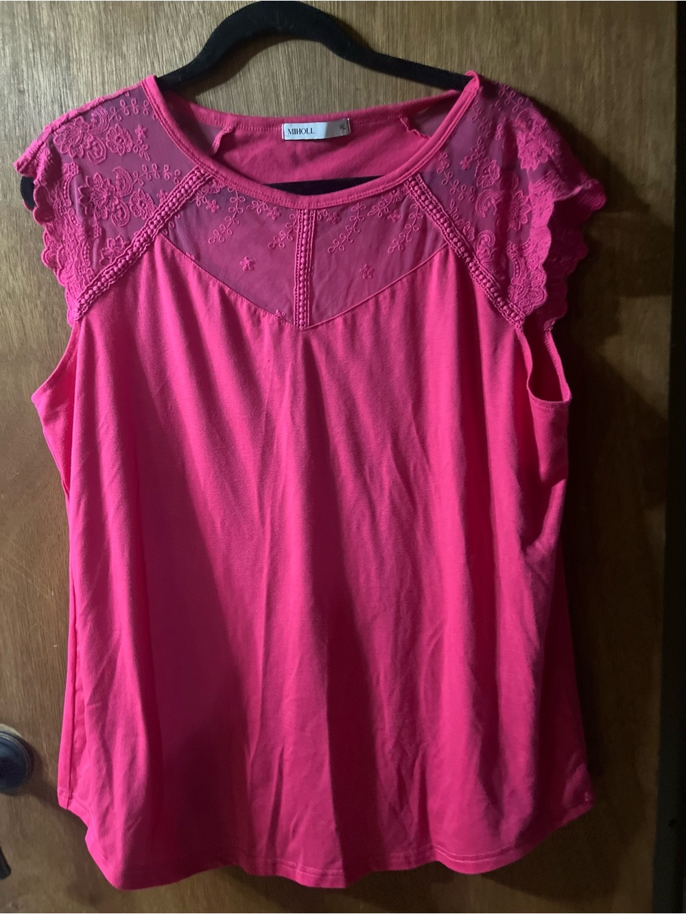 Mikoll Pink Lace Yoke Sleeveless Tank